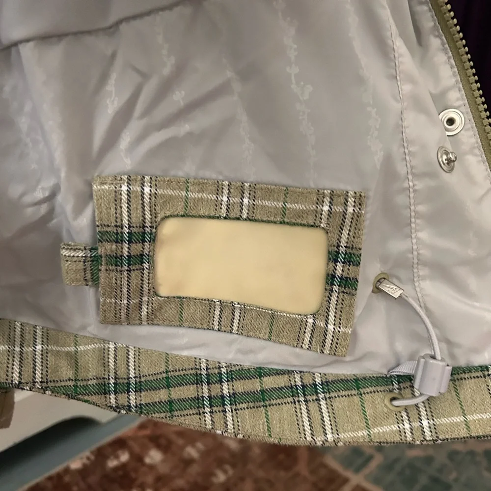 EUC NIKE SNOWBOARDING Plaid Hooded Jacket with Button/zipper closure, many pkts - Picture 8 of 10